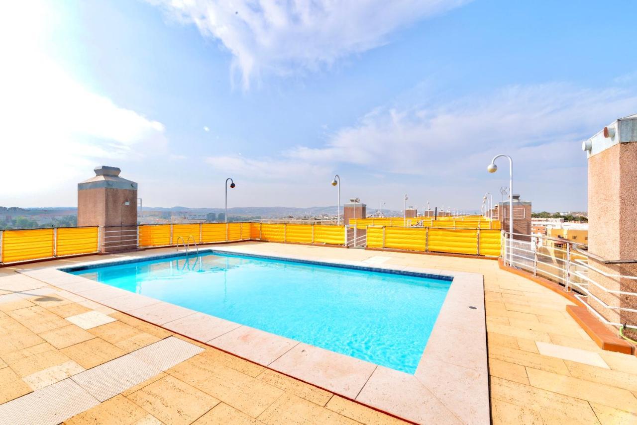 Lisbon Swimming Pool Apartment With Private Parking 외부 사진